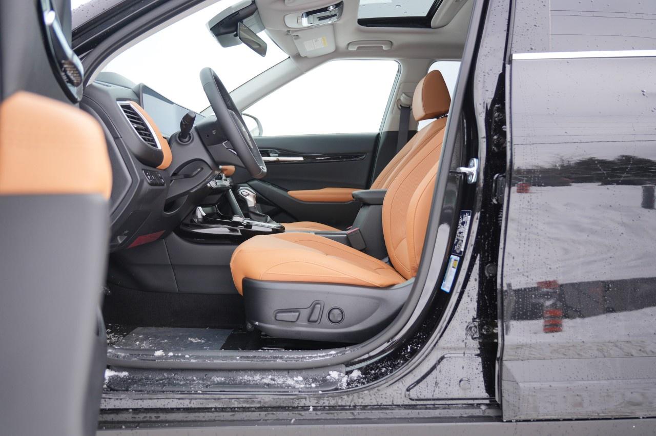 2026 Kia Seltos SX AWD w/Brown Interior Photo