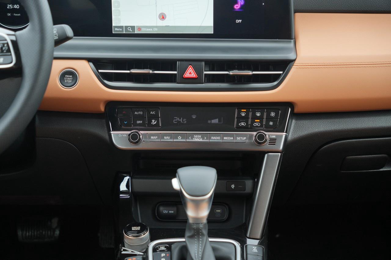 2026 Kia Seltos SX AWD w/Brown Interior Photo