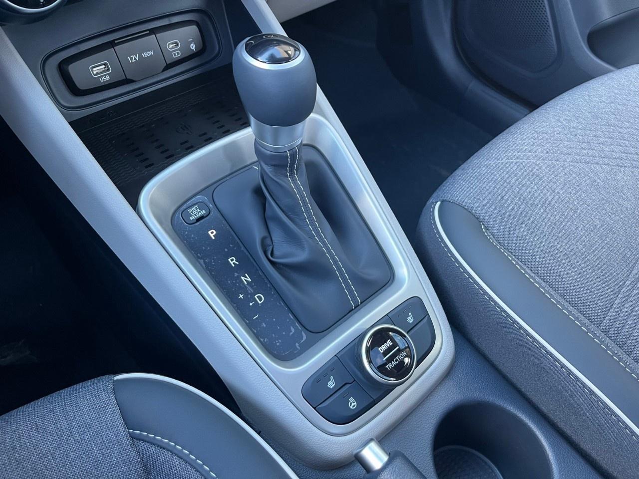 2026 Hyundai Venue Ultimate IVT w/Denim Interior Photo