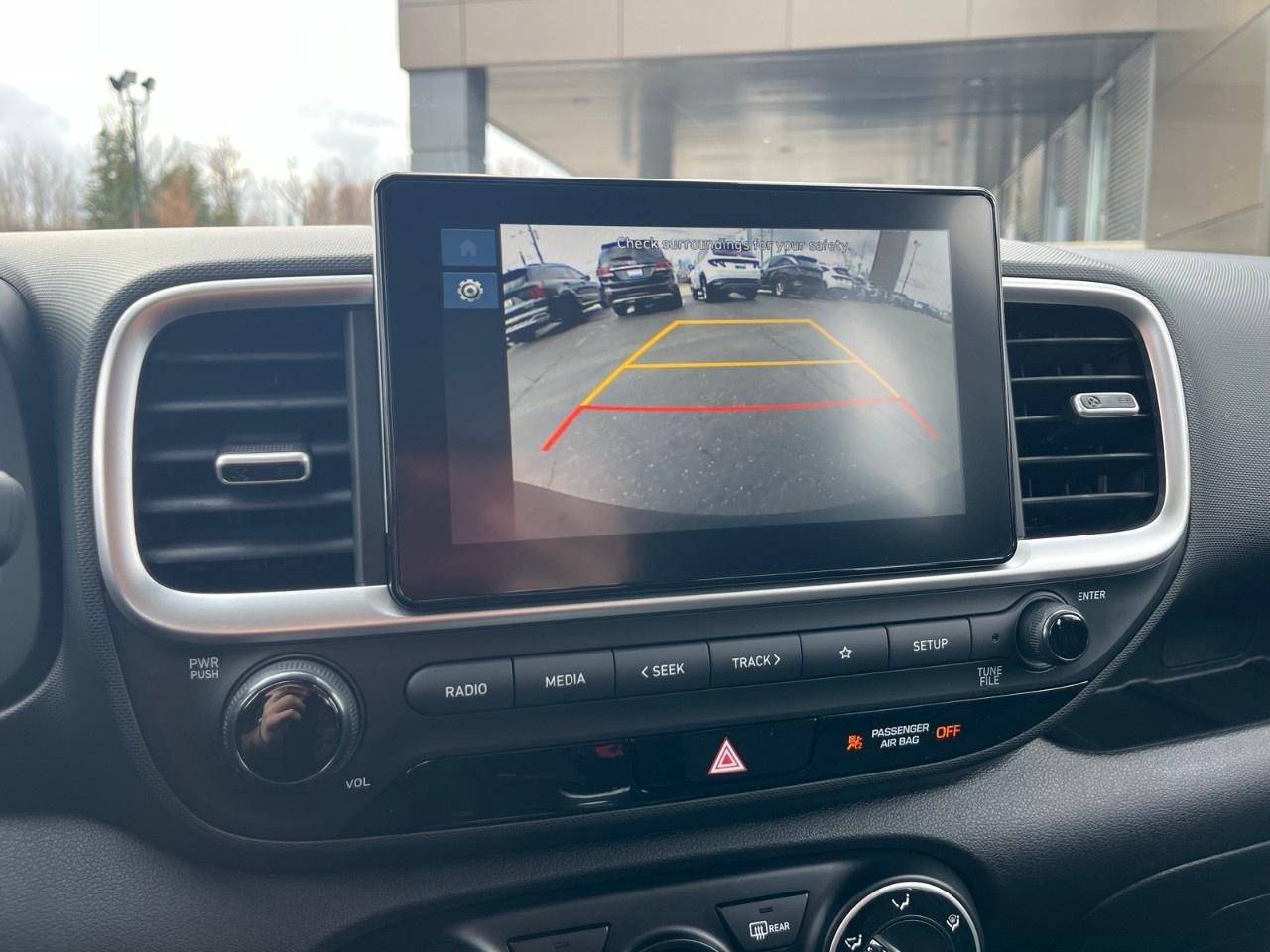 2026 Hyundai Venue Essential IVT Photo