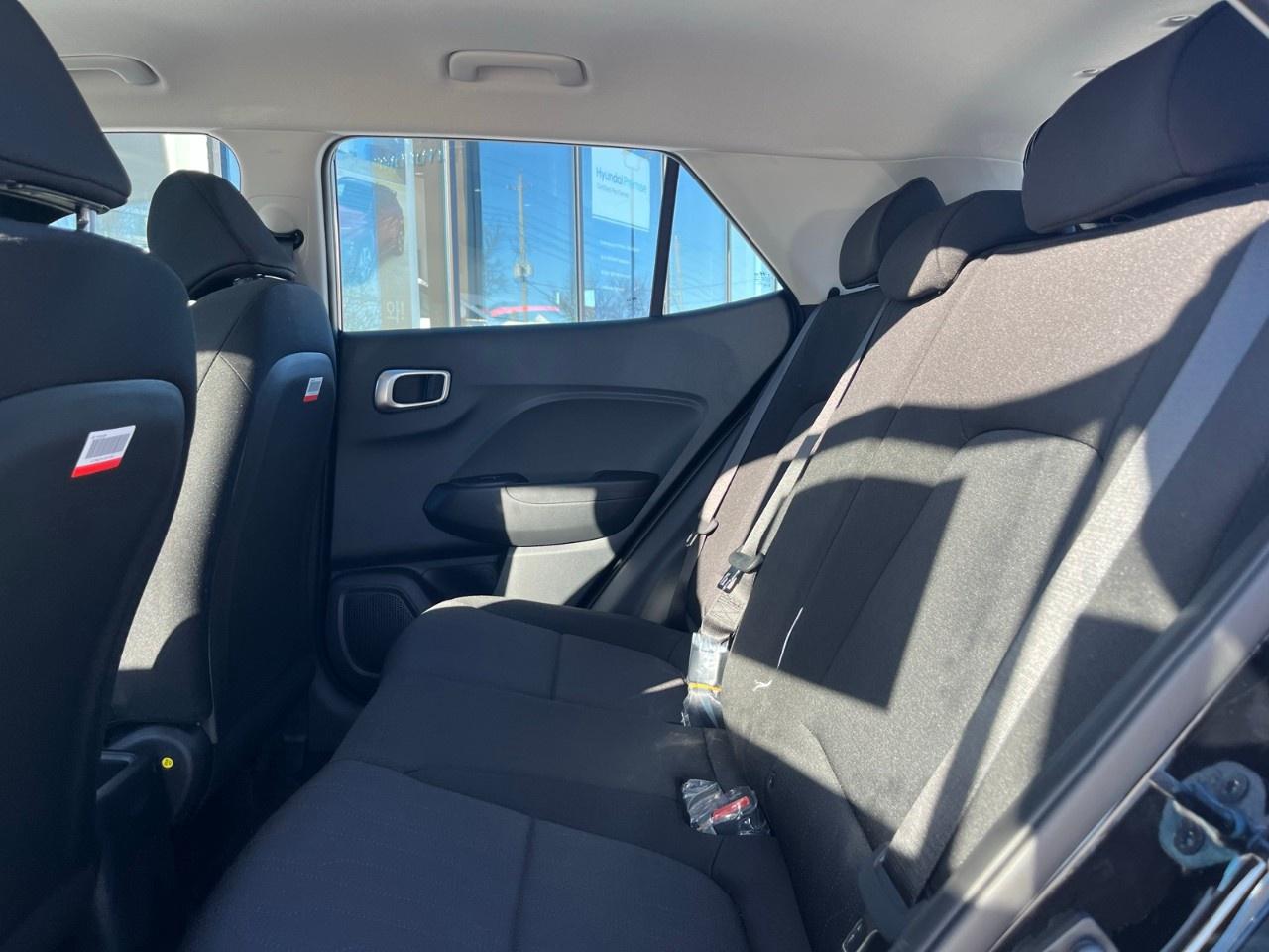 2026 Hyundai Venue Essential IVT Photo