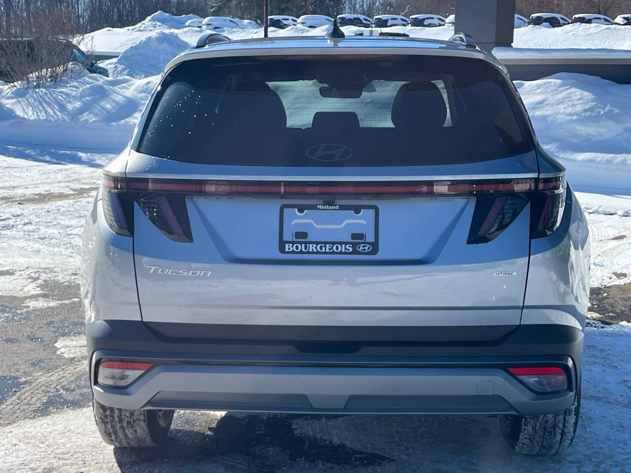 2026 Hyundai Tucson Preferred AWD w/Trend Pkg [TUCWDK2EPRTR] Photo