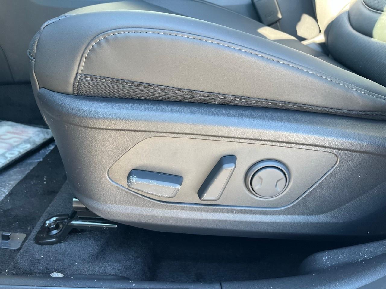 2026 Hyundai Tucson Preferred AWD w/Trend Pkg [TUCWDK2EPRTR] Photo