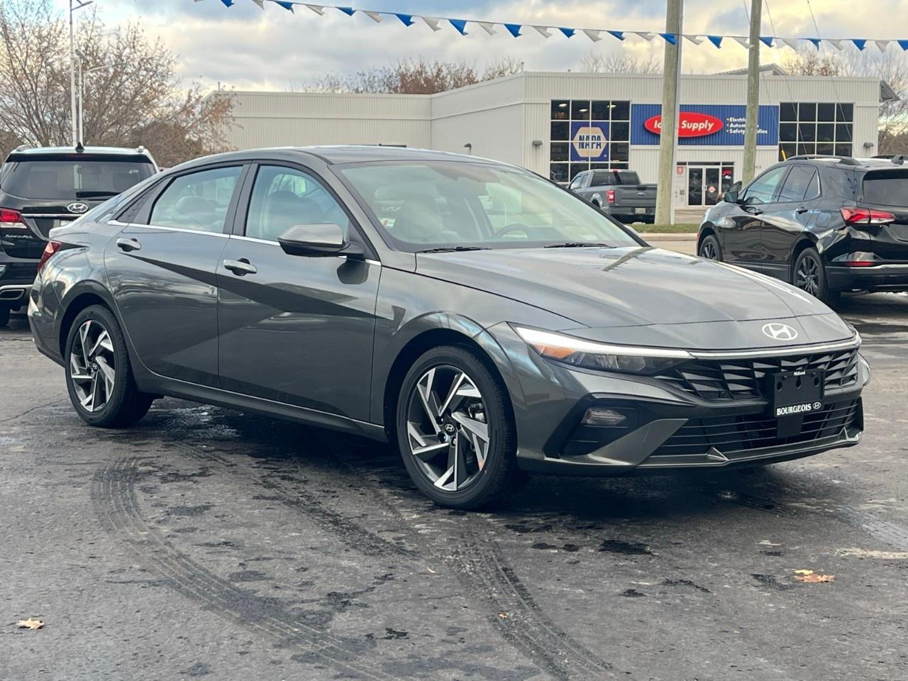 2026 Hyundai Elantra Hybrid Luxury Sedan w/Two-Tone Interior Photo