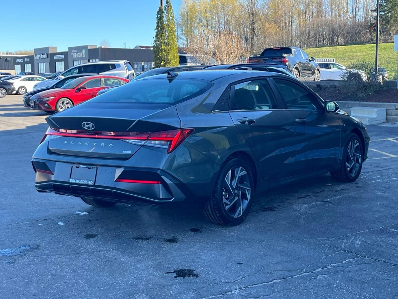 2026 Hyundai Elantra Hybrid Luxury Sedan w/Two-Tone Interior Photo