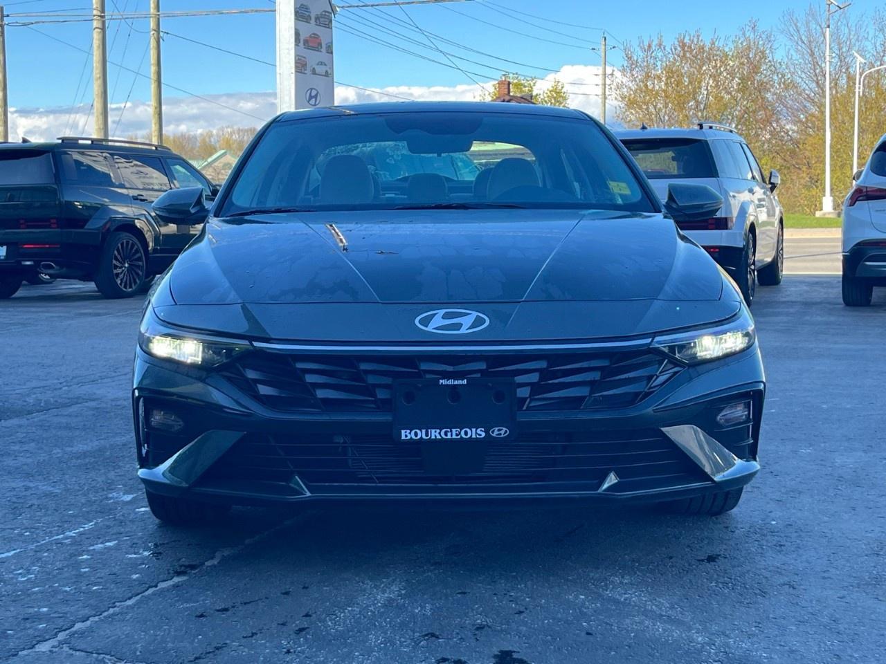 2026 Hyundai Elantra Hybrid Luxury Sedan w/Two-Tone Interior Photo