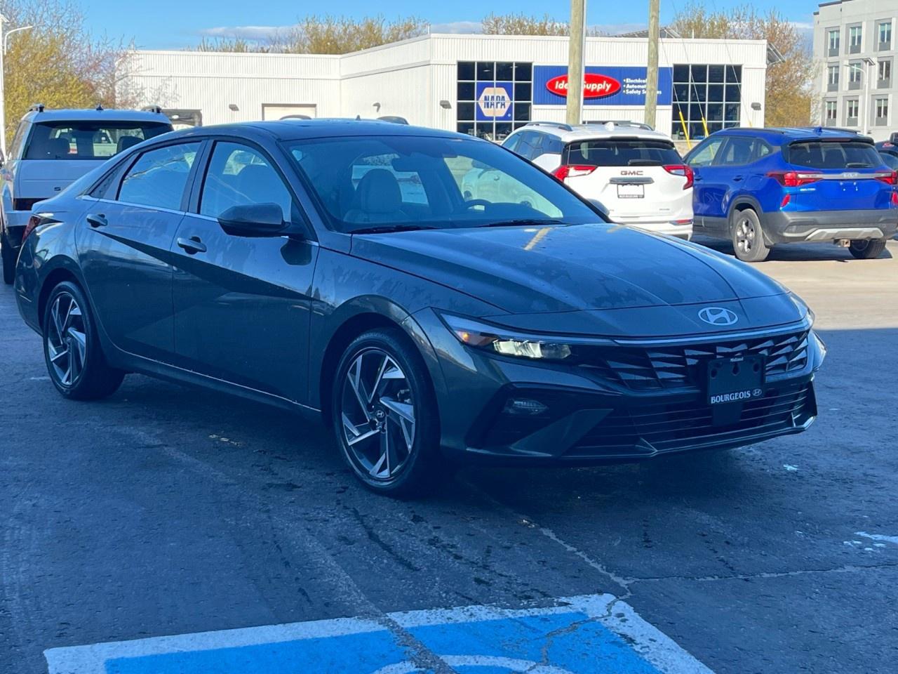 2026 Hyundai Elantra Hybrid Luxury Sedan w/Two-Tone Interior Photo