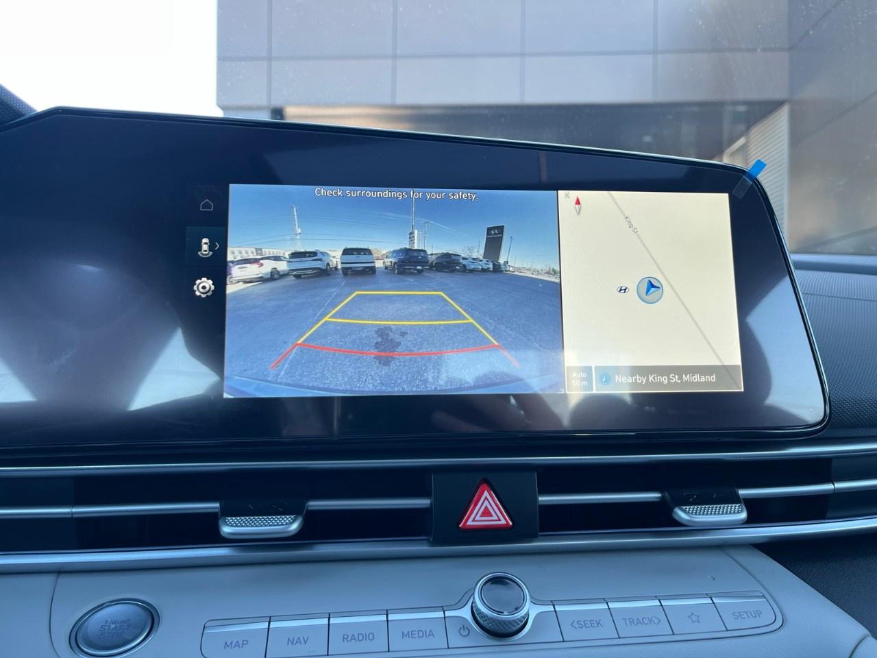 2026 Hyundai Elantra Hybrid Luxury Sedan w/Two-Tone Interior Photo