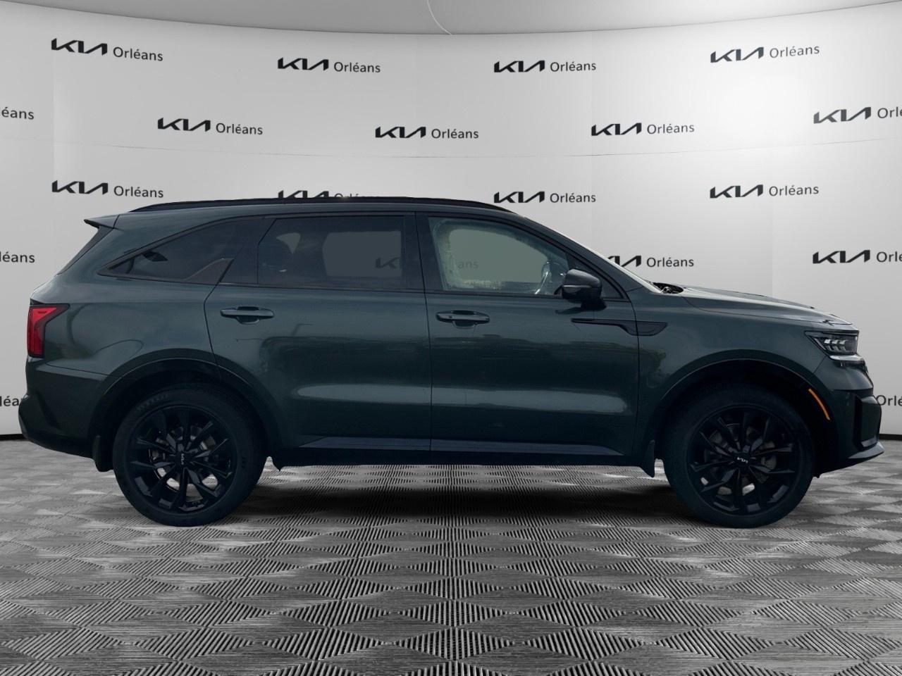 2022 Kia Sorento EX  AWD Photo3