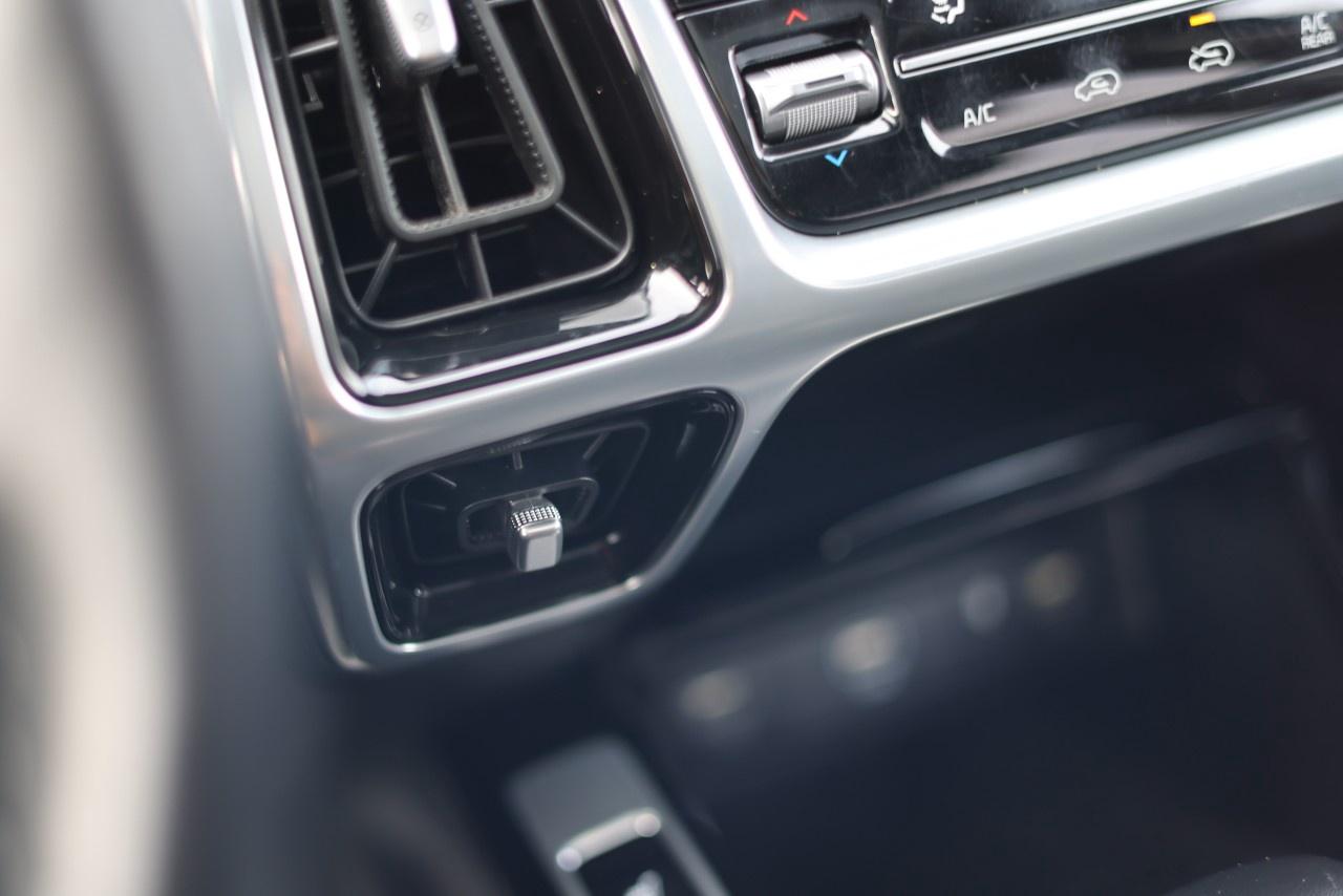 2022 Kia Sorento EX  AWD Photo