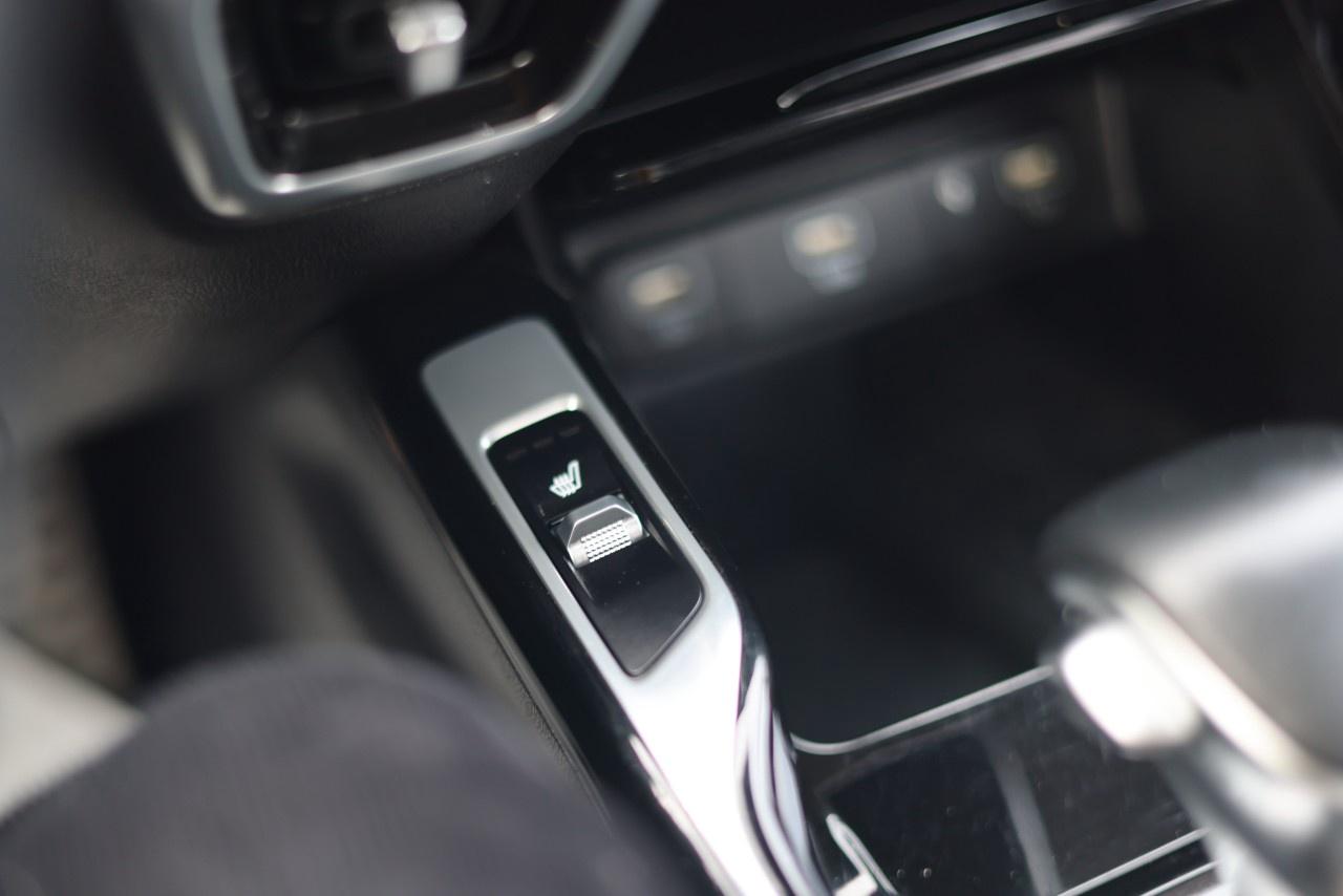 2022 Kia Sorento EX  AWD Photo