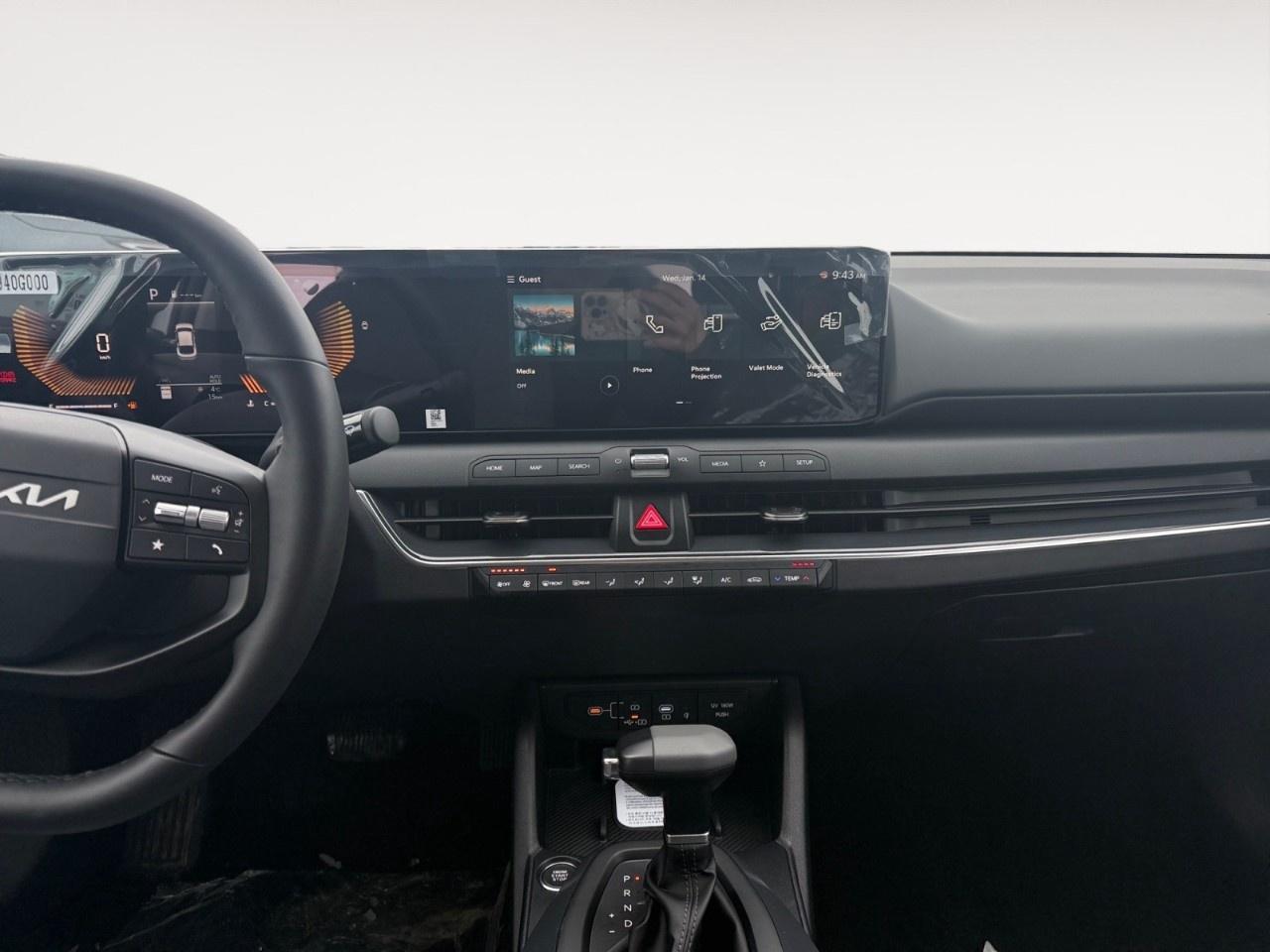 2025 Kia K4 EX FWD Photo