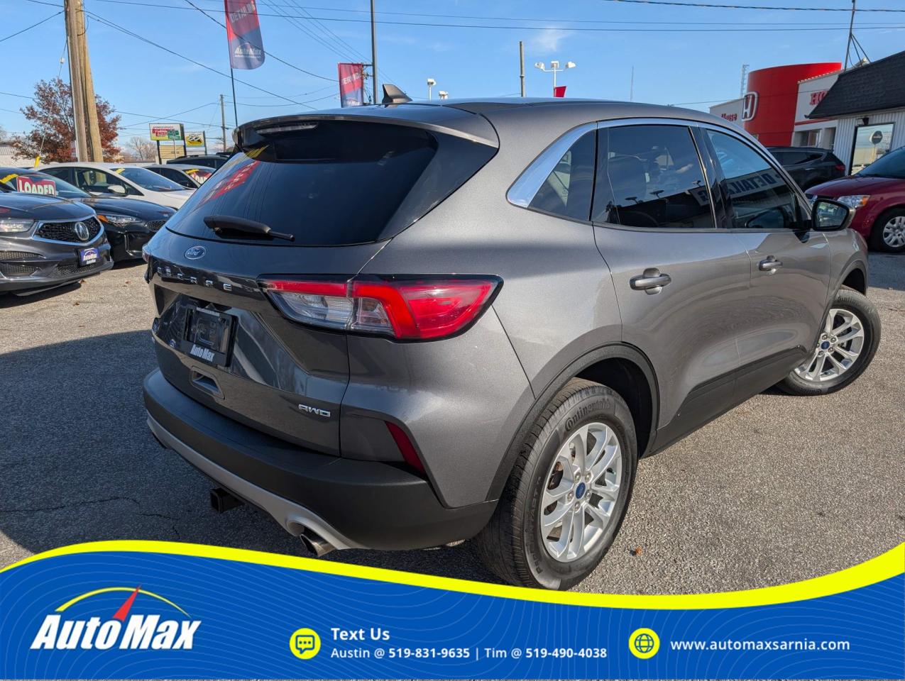 2021 Ford Escape SE Photo4