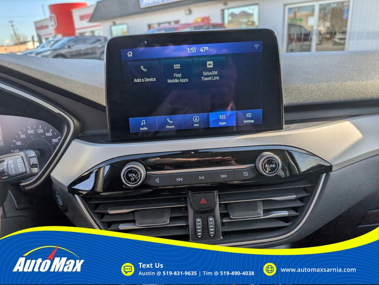 2021 Ford Escape SE Photo