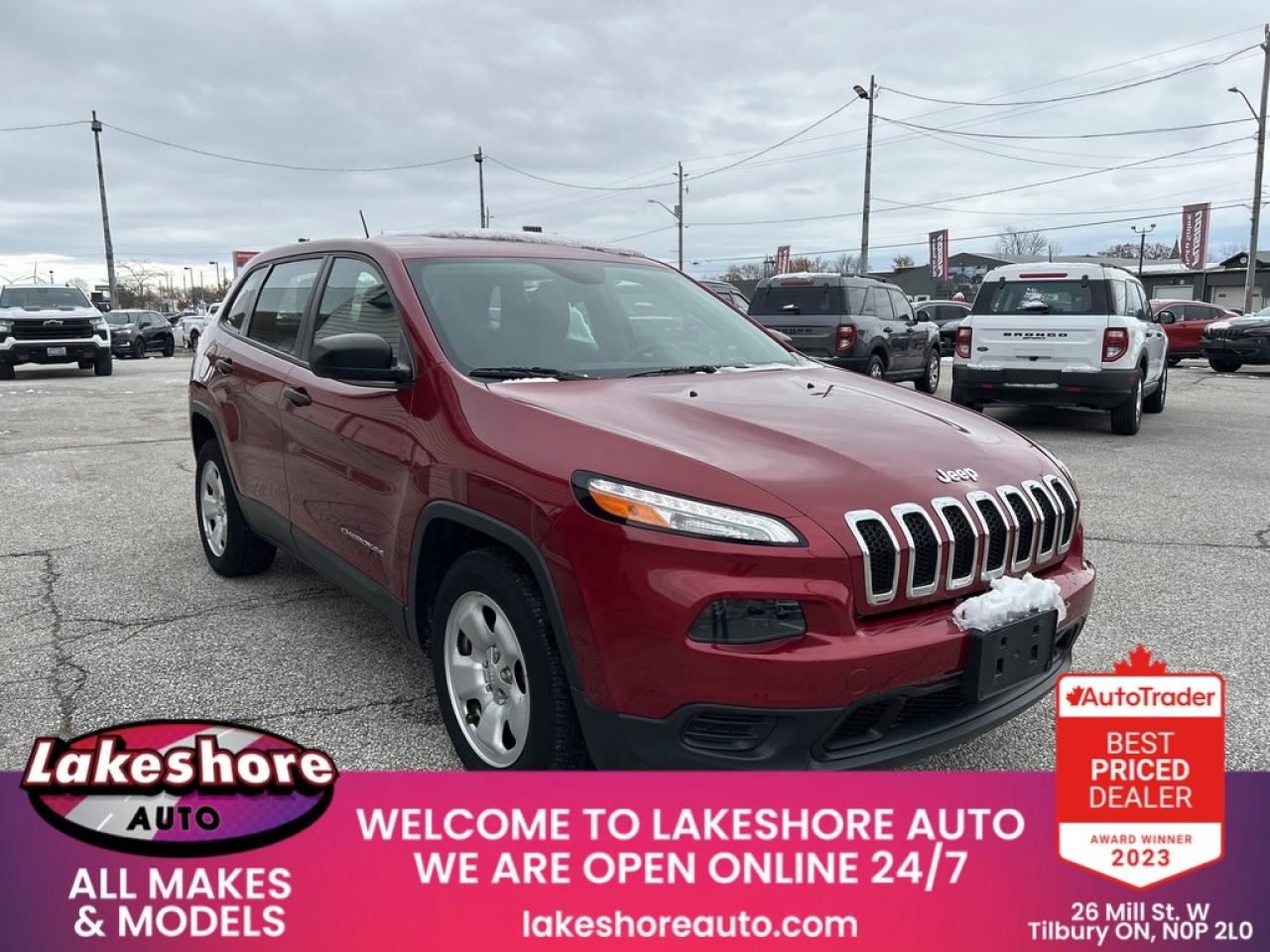 2015 Jeep Cherokee Sport Photo4