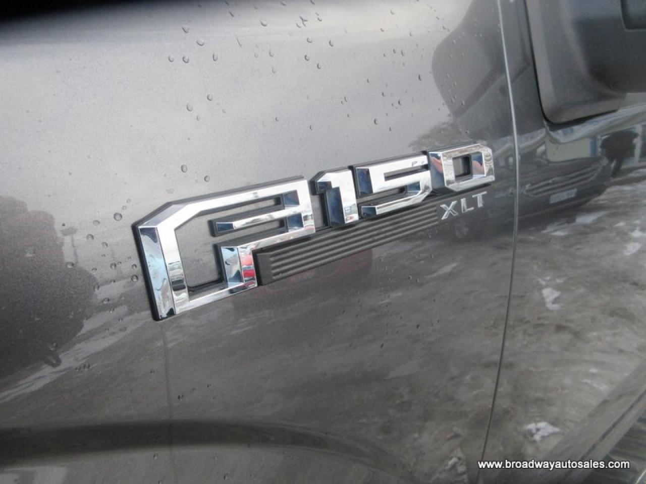 2020 Ford F-150 GREAT VALUE XLT-MODEL 5 PASSENGER 5.0L - V8.. 4X4.. CREW-CAB.. SHORTY.. NAVIGATION.. POWER SUNROOF & PEDALS.. HEATED SEATS.. BACK-UP CAMERA.. Photo