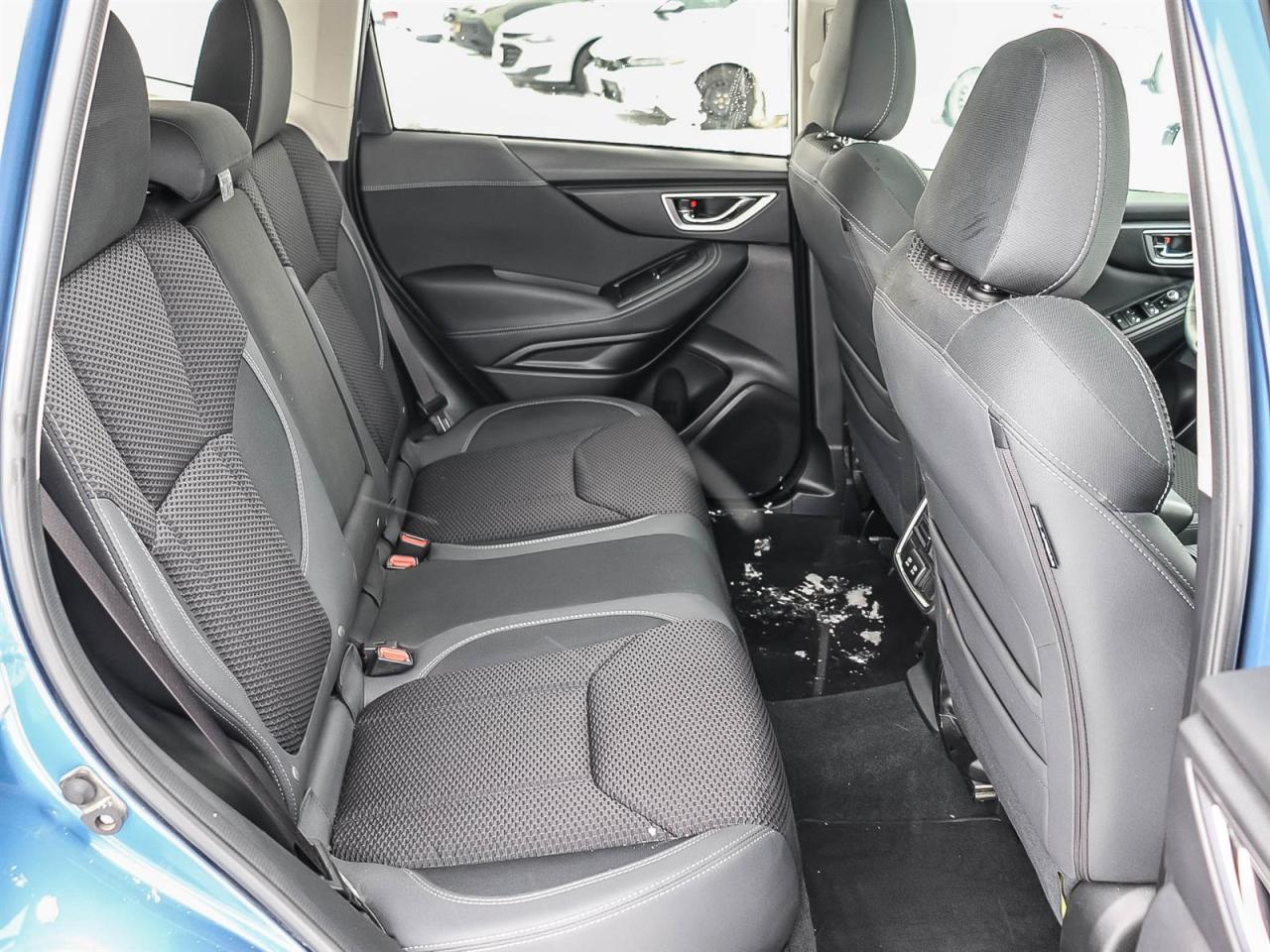 2024 Subaru Forester TOURING Photo