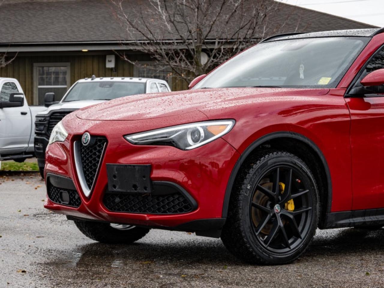 2018 Alfa Romeo Stelvio Ti Sport Photo