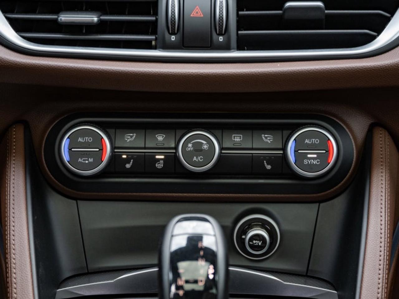 2018 Alfa Romeo Stelvio Ti Sport Photo