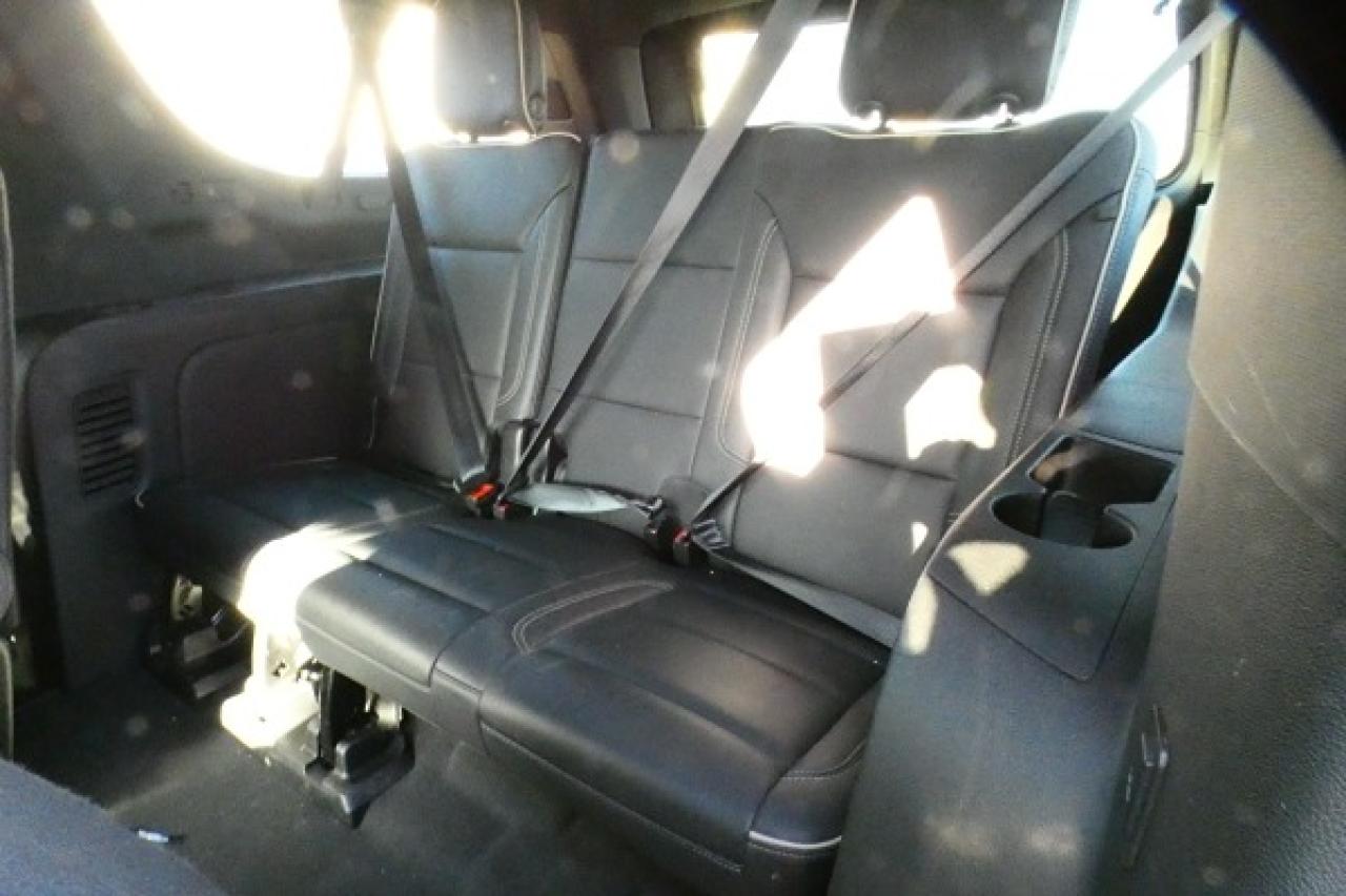 2024 Chevrolet Suburban Premier DURA DSL w/H&C L, NAV, BUC - Photo #9