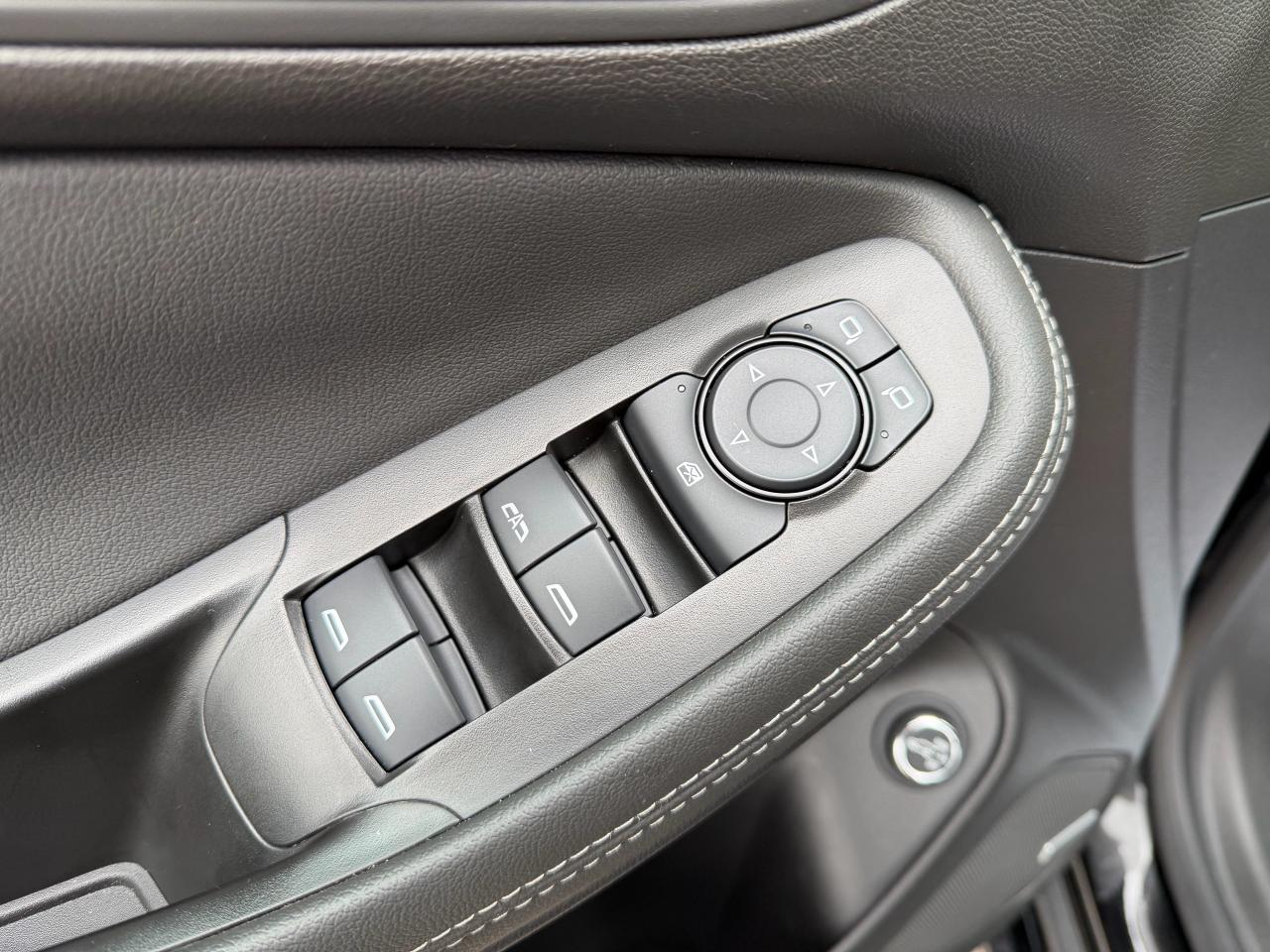 2024 Buick Encore GX Sport Touring ONLY 19K!, PANO ROOF, LEATHER, BOSE! Photo17