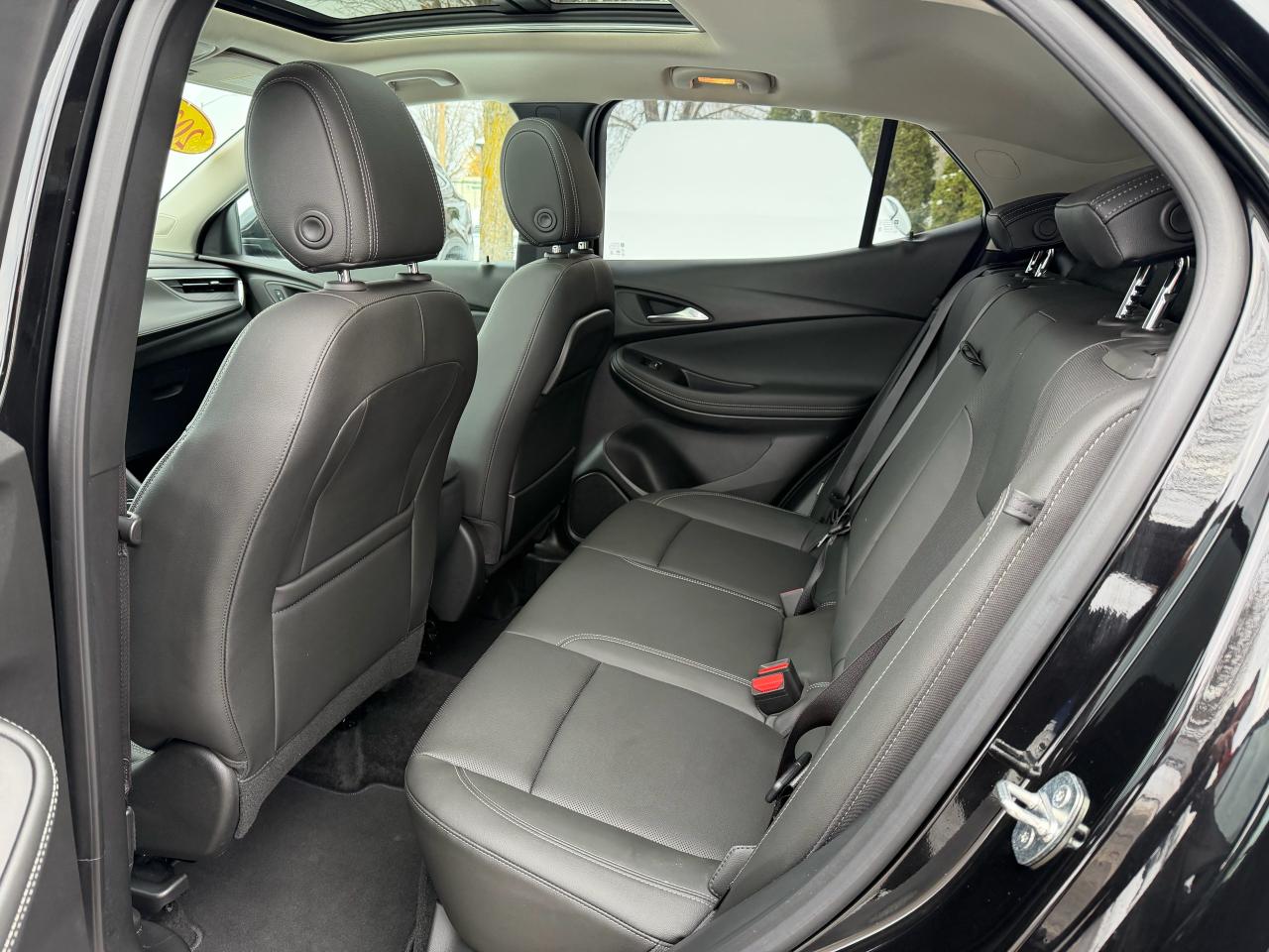 2024 Buick Encore GX Sport Touring ONLY 19K!, PANO ROOF, LEATHER, BOSE! Photo40