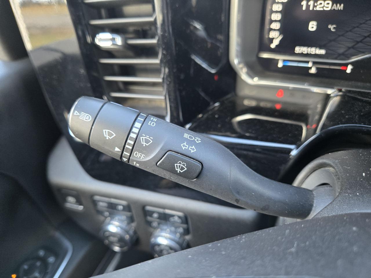 2024 GMC Sierra 2500 SLT - Photo #17