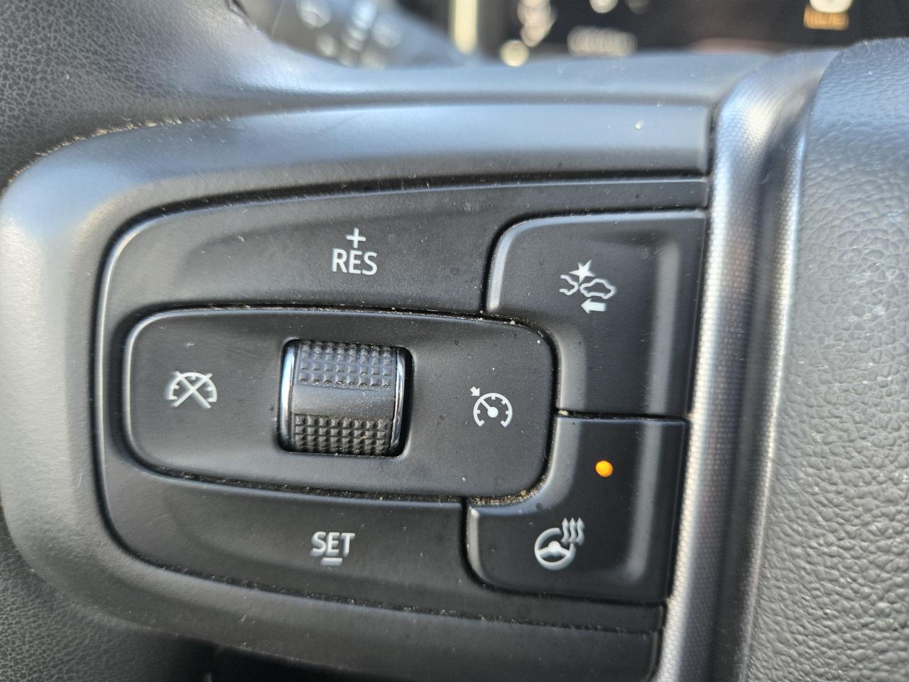 2024 GMC Sierra 2500 SLT - Photo #16