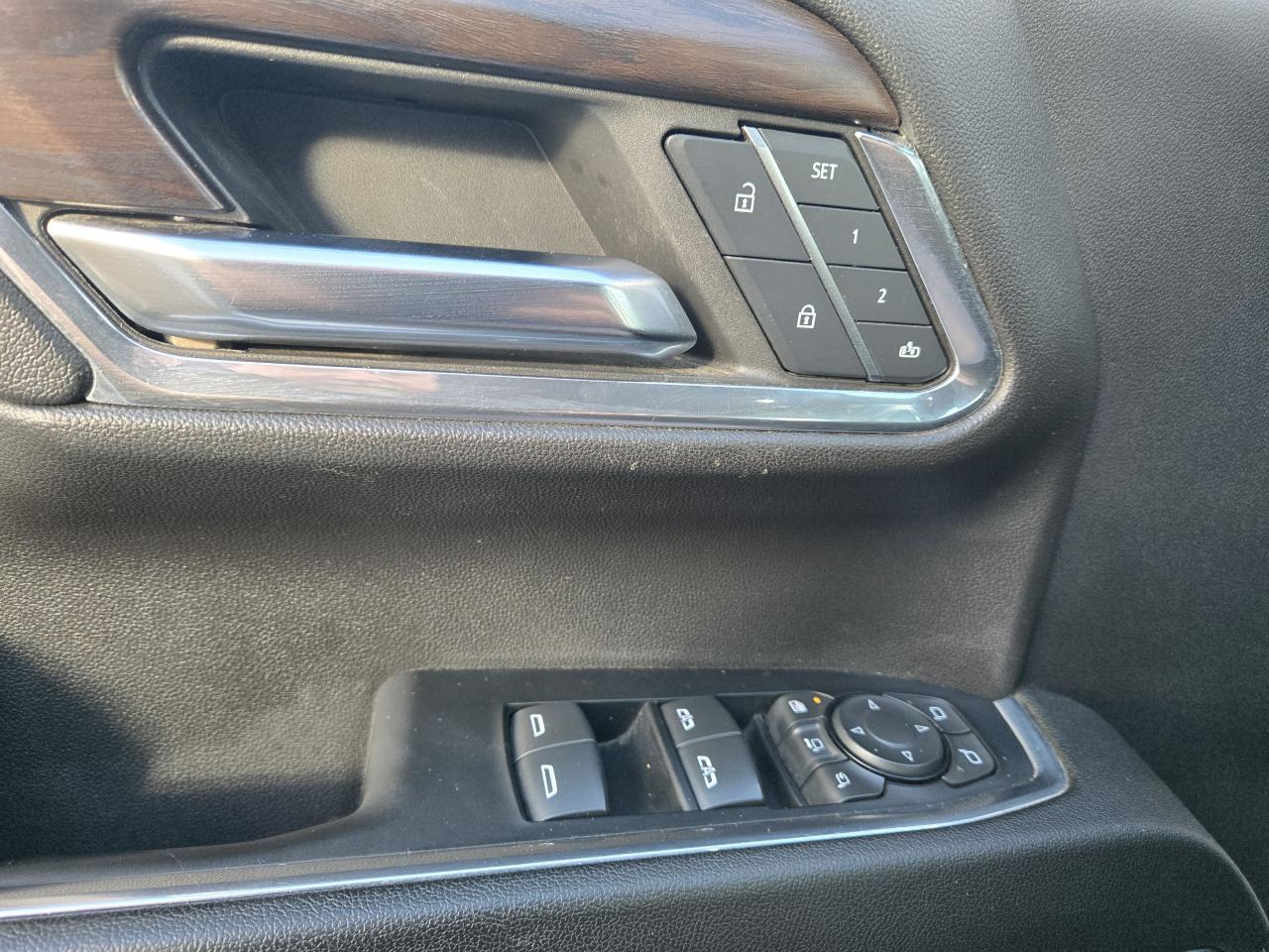 2024 GMC Sierra 2500 SLT - Photo #20