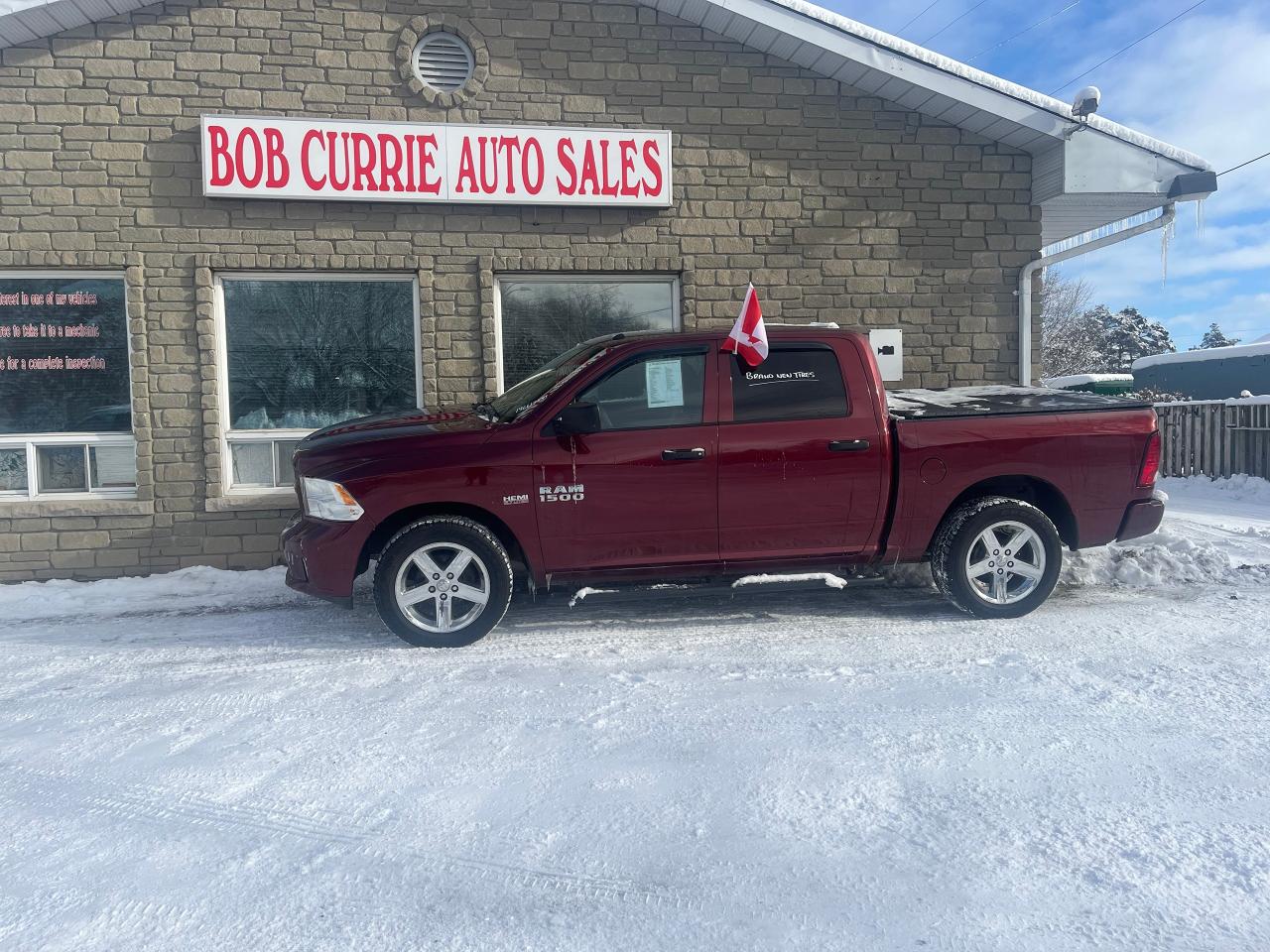 2018 RAM 1500 Quad Cab 5'7" Box 4x4 HEMI 5.3LTR V8 Photo