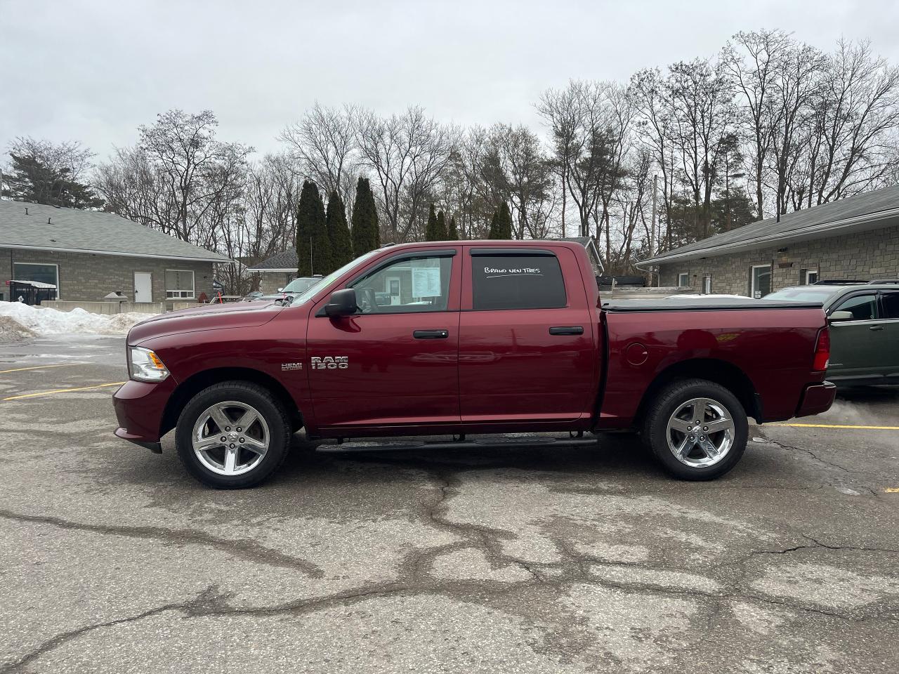 2018 RAM 1500 Quad Cab 5'7" Box 4x4 HEMI 5.3LTR V8 Photo