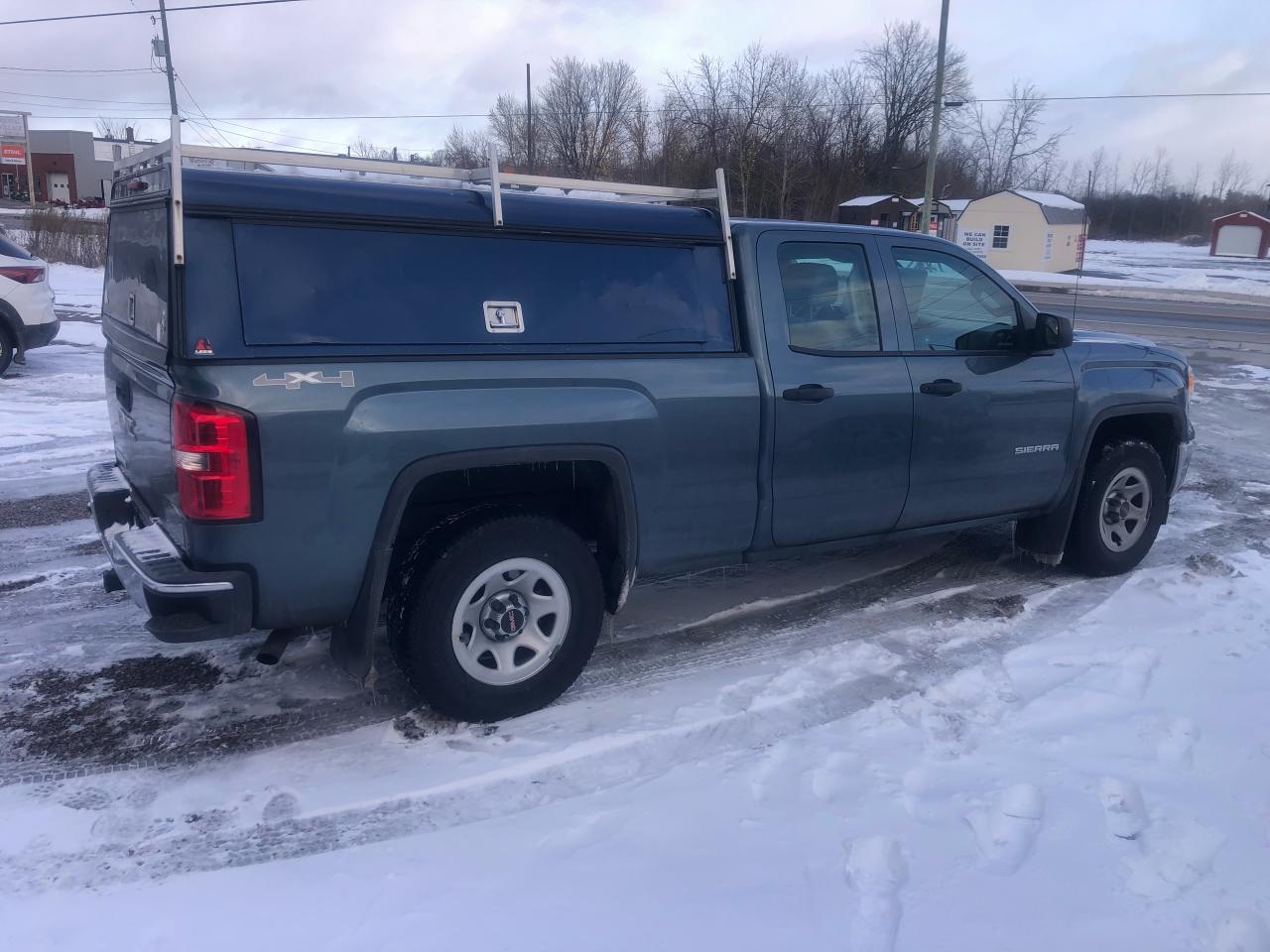 2014 GMC Sierra 1500 4WD Double Cab Standard Box - Photo #3