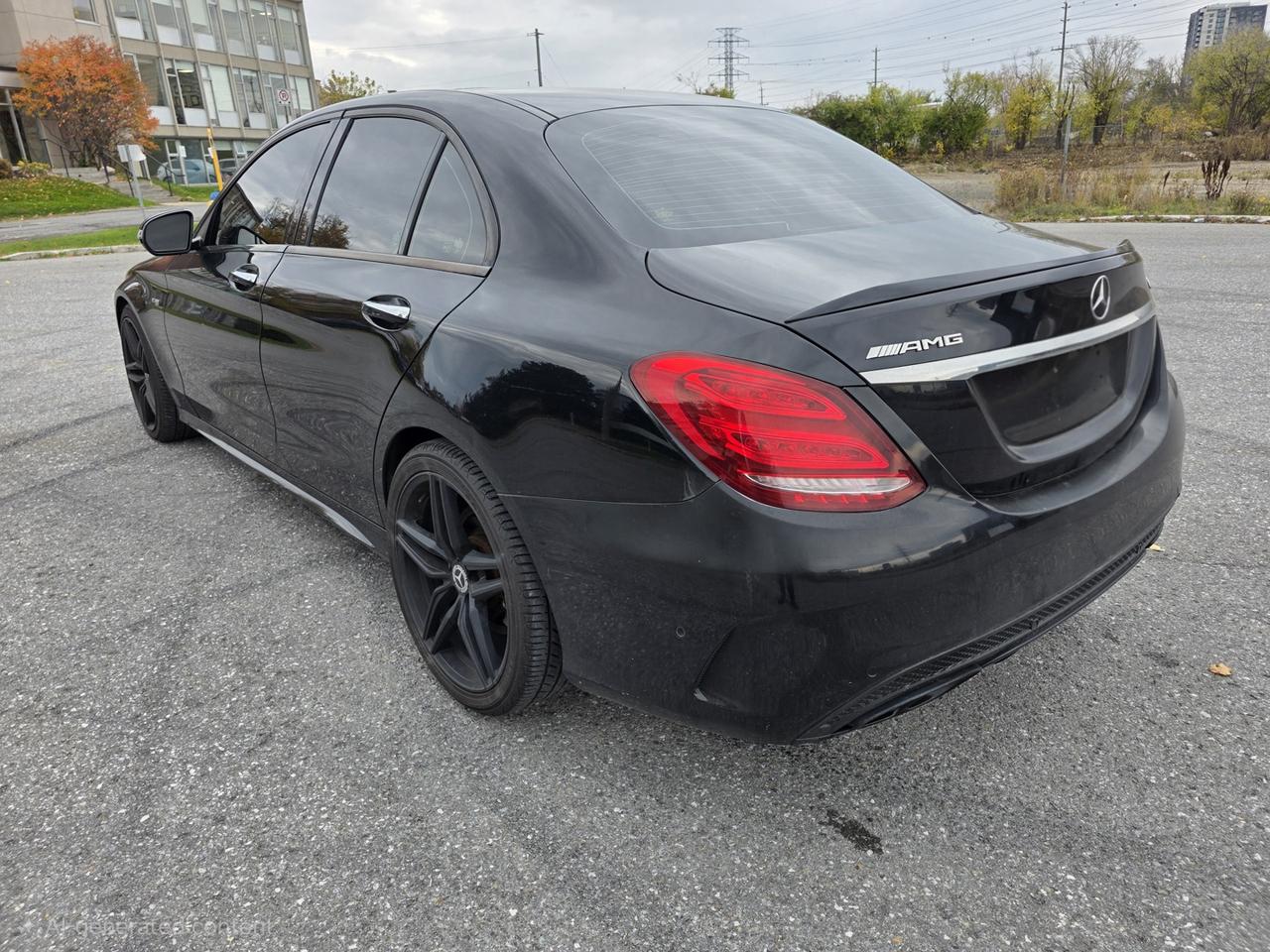 2017 Mercedes-Benz C-Class AMG C43 SEDAN Photo2