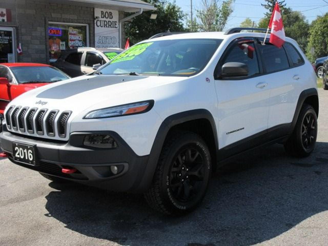 2016 Jeep Cherokee 4WD 4dr Trailhawk - Photo #1