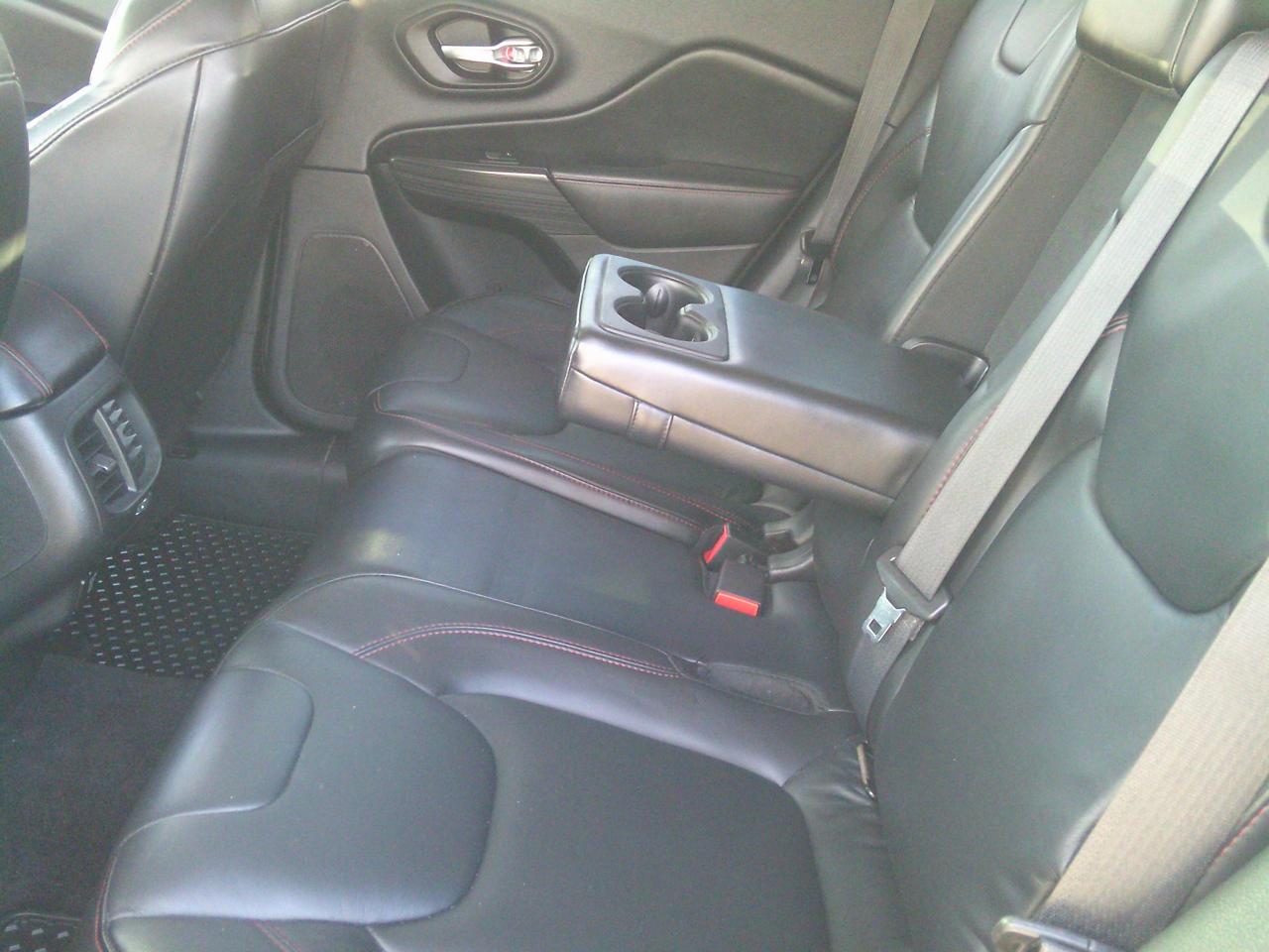 2016 Jeep Cherokee 4WD 4dr Trailhawk Photo