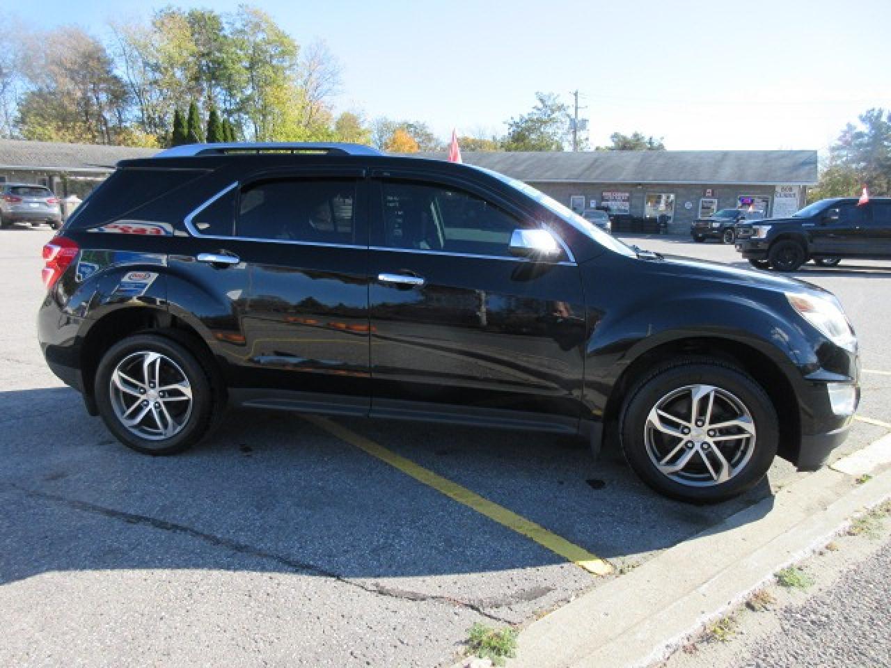 2017 Chevrolet Equinox LTZ - Photo #2