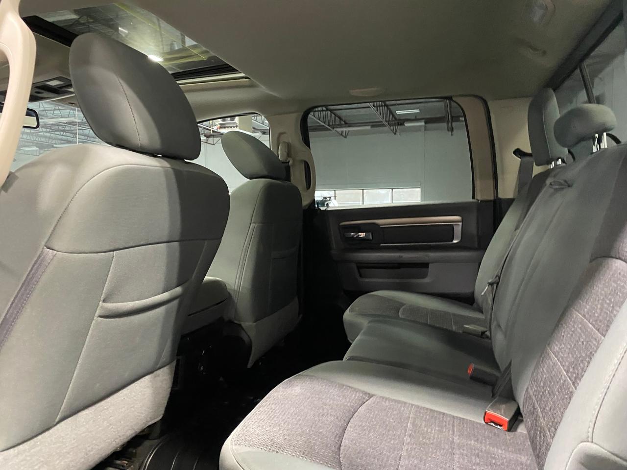 2019 RAM 1500 Classic SLT 4x4 Crew Cab 5'7" Box - Photo #16