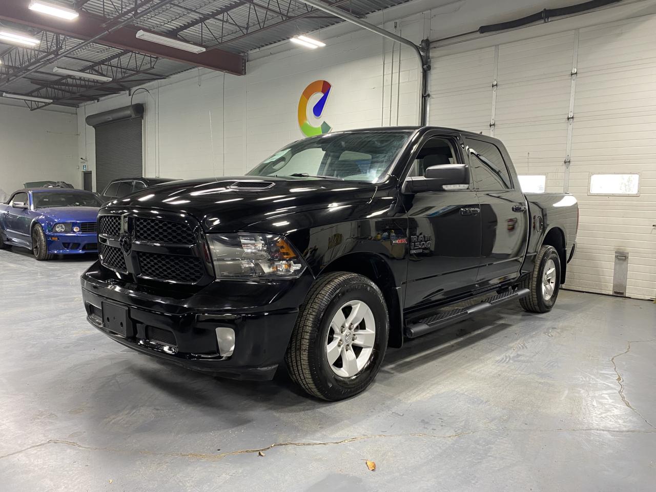 2019 RAM 1500 Classic SLT 4x4 Crew Cab 5'7" Box Photo0