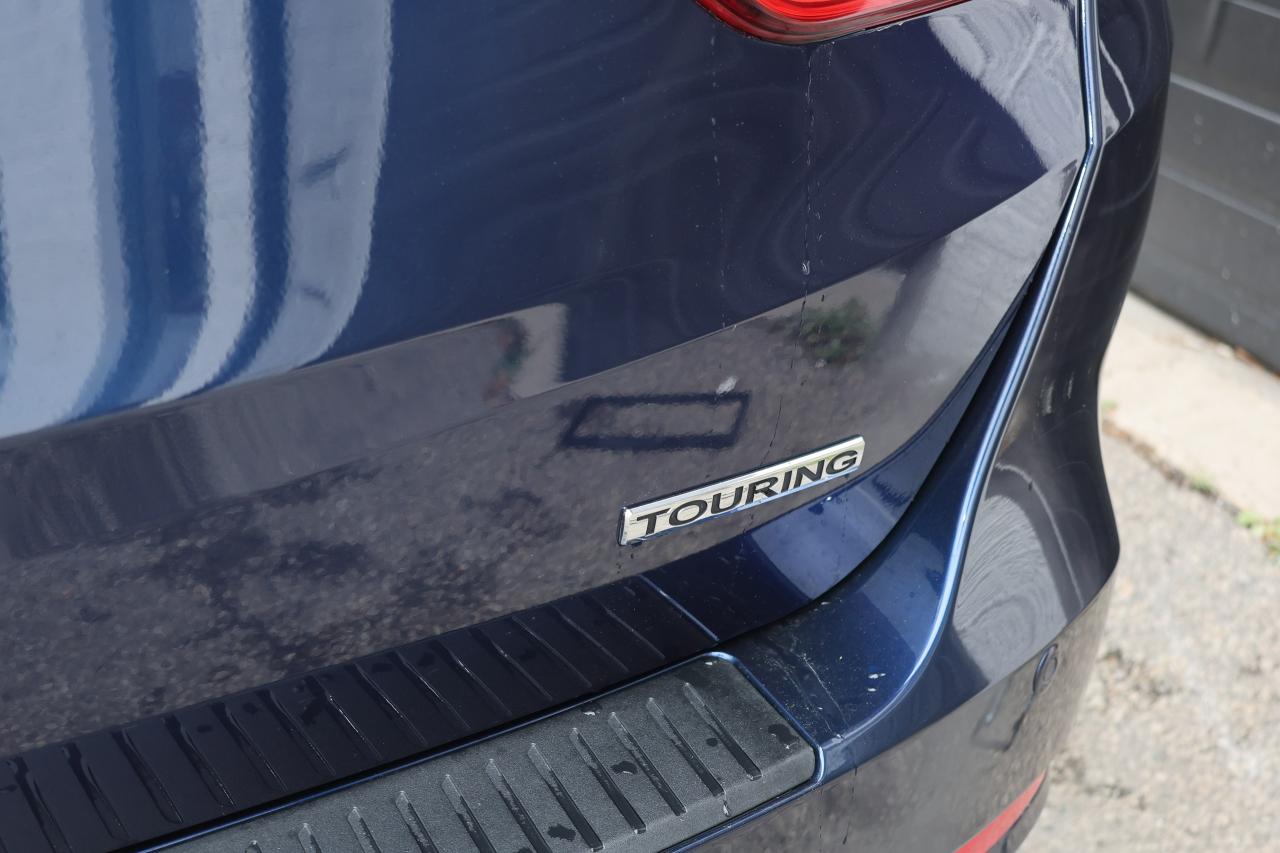 2018 Honda Odyssey Touring - LEATHER|SUNROOF|DVD|BLINDSPOT|LANEKEEP Photo