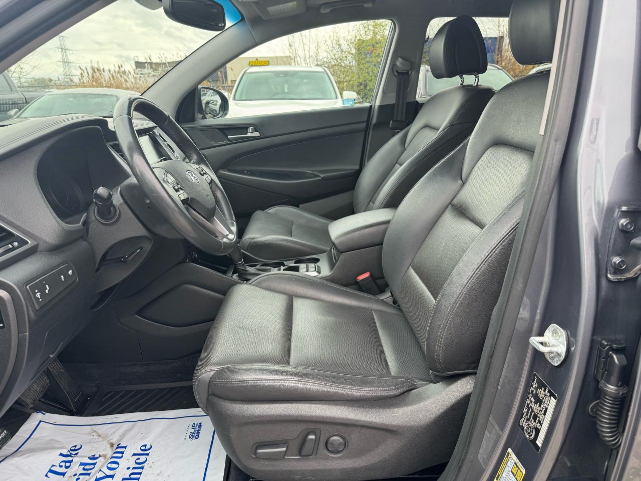 2016 Hyundai Tucson Limited - Photo #10