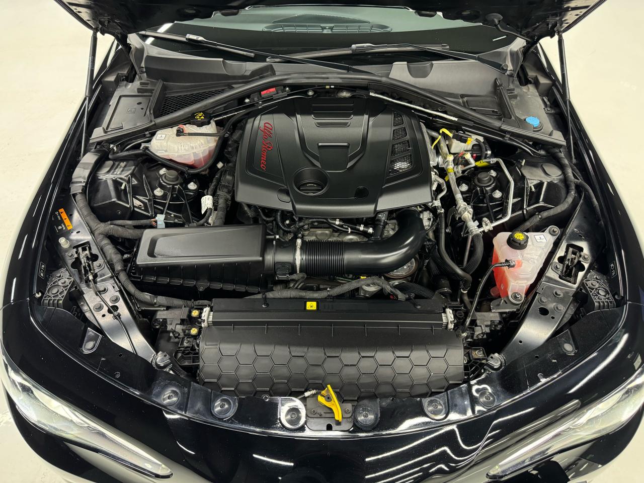 2021 Alfa Romeo Giulia TI SPORT|NAV|BSM|LKA|FCW|HK SOUND|PANO ROOF| - Photo #30