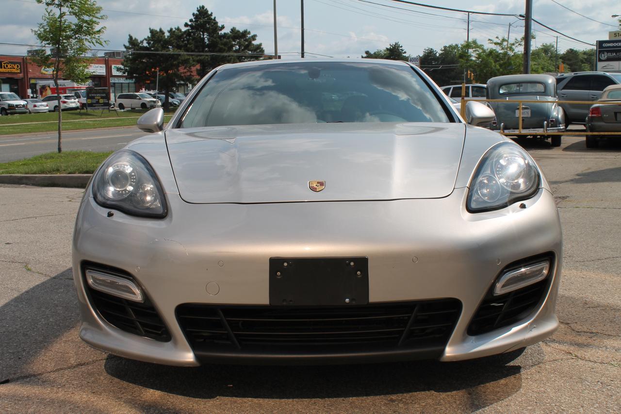 2013 Porsche Panamera GTS Photo