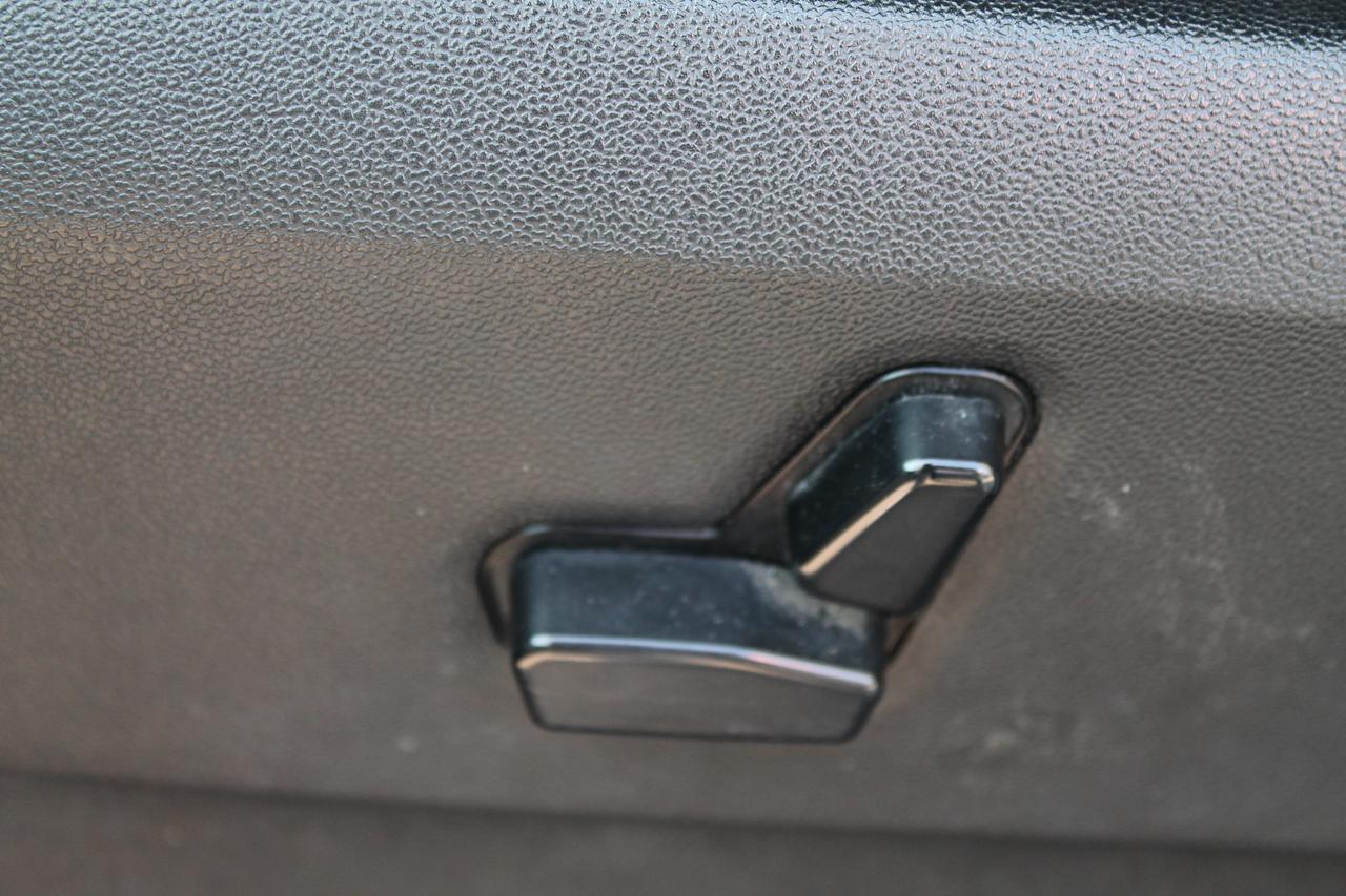 2017 Dodge Grand Caravan SXT Photo