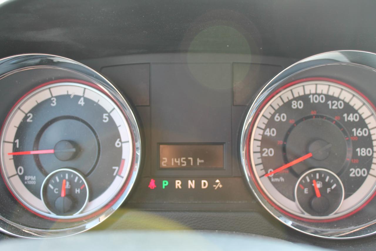 2017 Dodge Grand Caravan SXT Photo