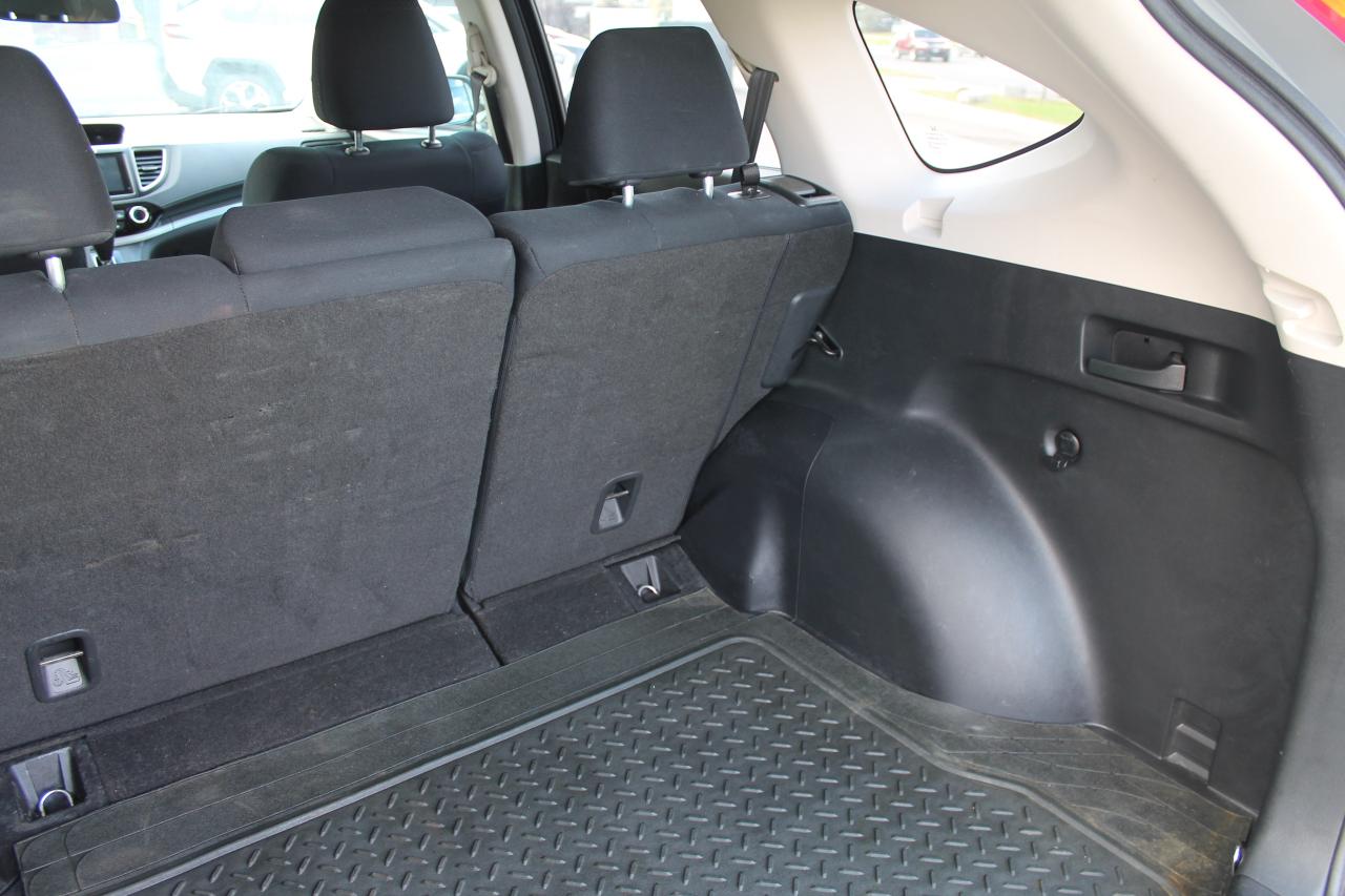 2015 Honda CR-V SE Photo