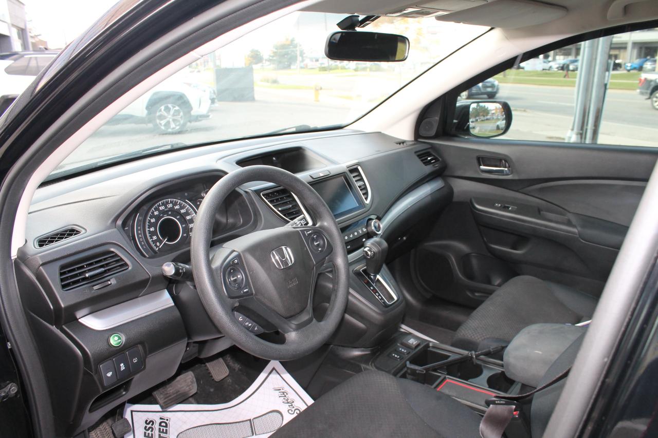 2015 Honda CR-V SE Photo