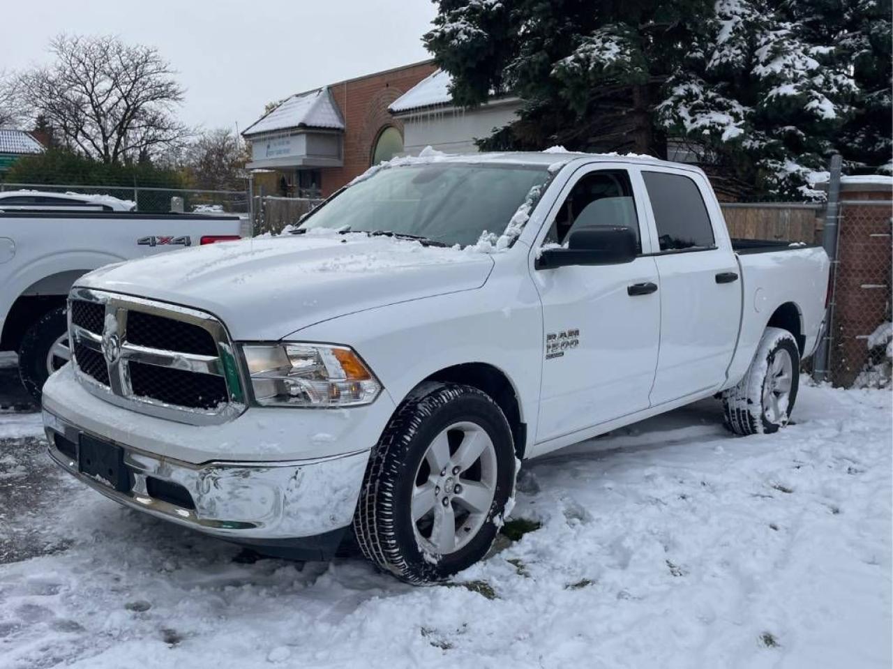 2023 RAM 1500 Classic SLT 4x4 Crew Cab 5'7" Box Photo