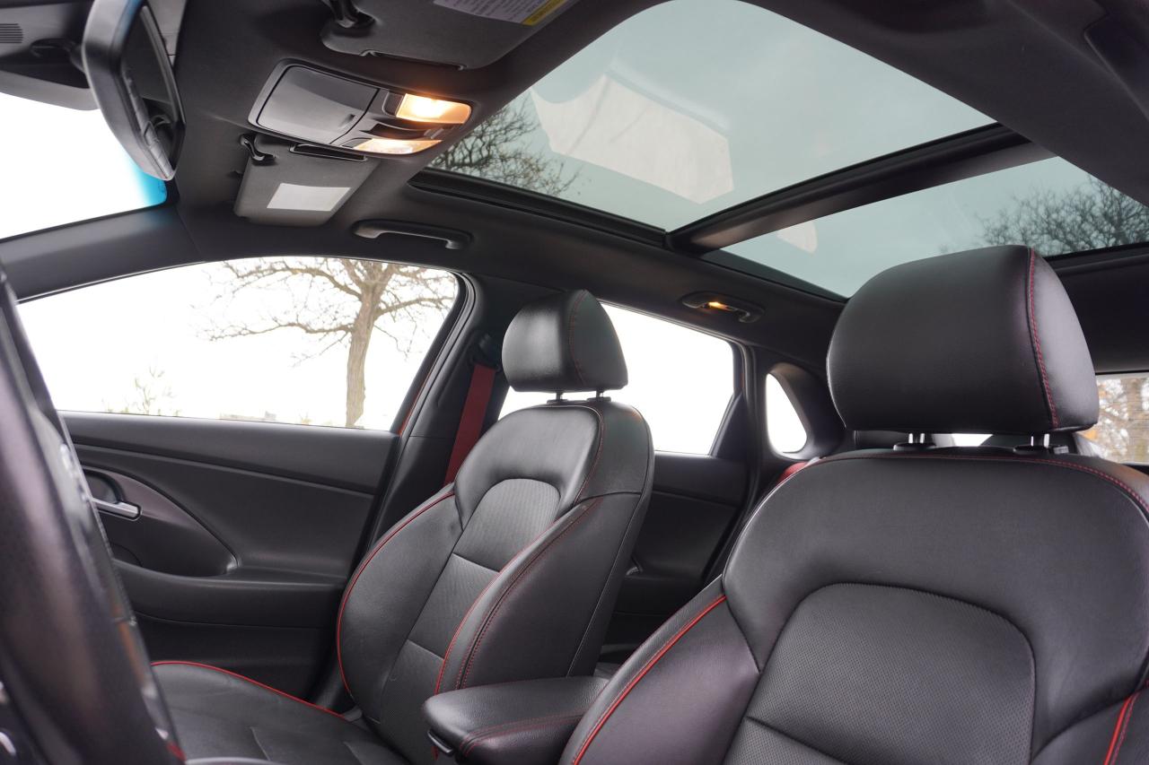 2018 Hyundai Elantra GT Sport Ultimate DCT Photo