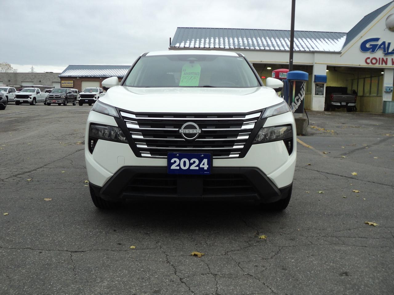 2024 Nissan Rogue S AWD  1.5L3cylGasRemoteStartHeatedSeatsBackUpCam - Photo #3