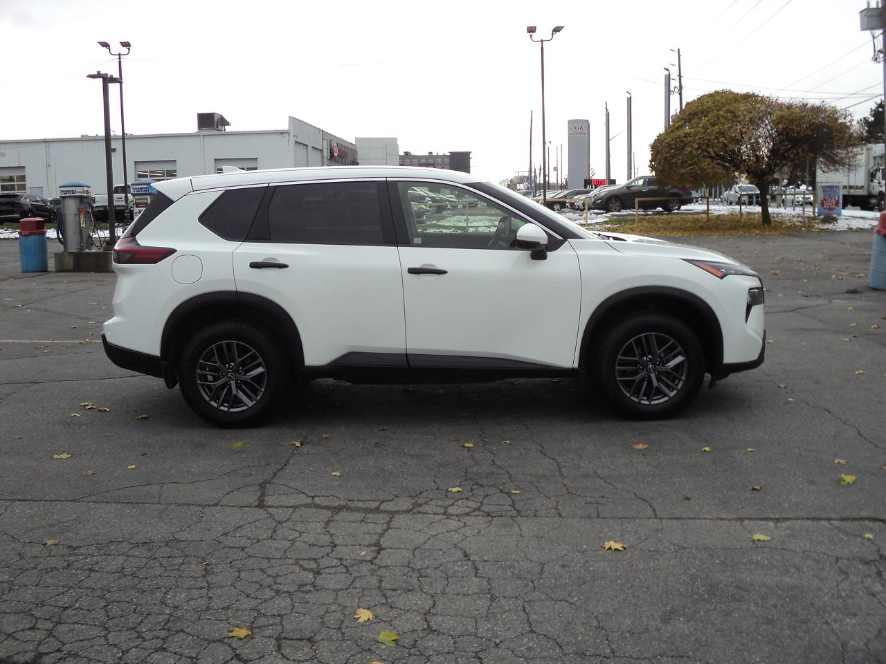 2024 Nissan Rogue S AWD  1.5L3cylGasRemoteStartHeatedSeatsBackUpCam - Photo #6